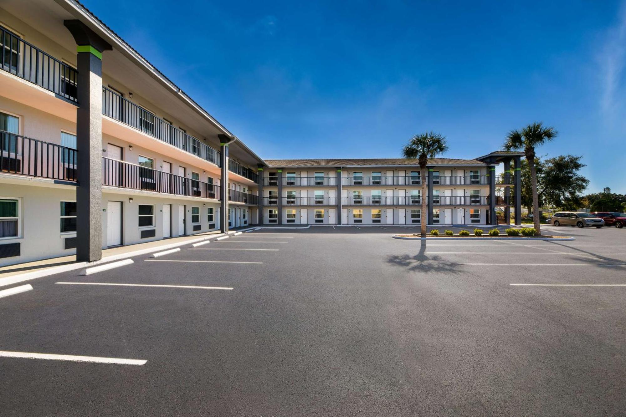 Surestay Hotel By Best Western Clermont Theme Park West Kissimmee Exterior photo